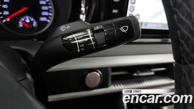 Kia K5 2022 — photo 25