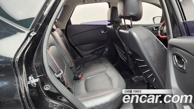 Renault Korea QM3 2016 — photo 17