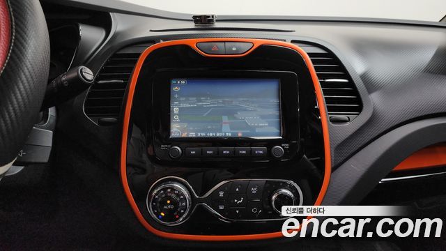 Renault Korea QM3 2016 — photo 19