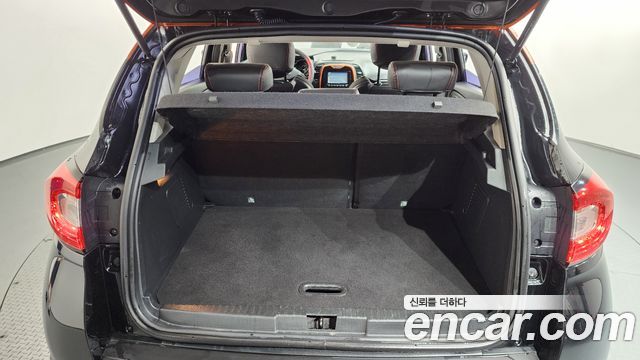 Renault Korea QM3 2016 — photo 26