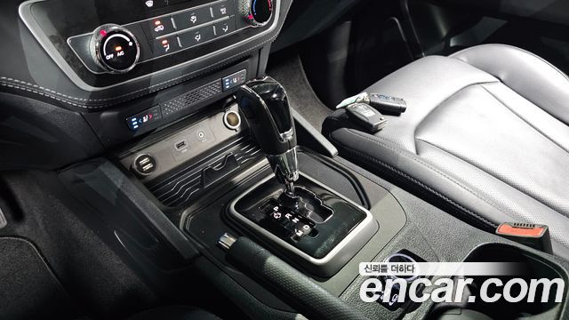 KG Mobility Rexton 2018 — photo 9