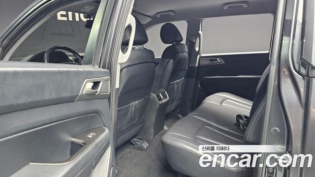 KG Mobility Rexton 2018 — photo 17