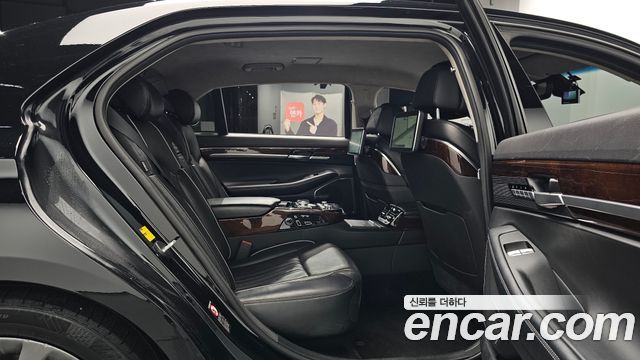 Genesis EQ900 2016 — photo 17