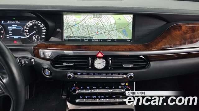 Genesis EQ900 2016 — photo 23