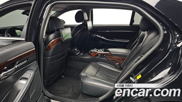 Genesis EQ900 2016 — photo 16