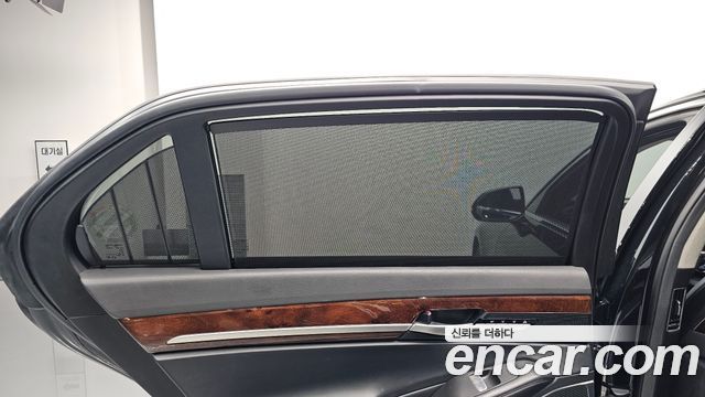 Genesis EQ900 2016 — photo 36