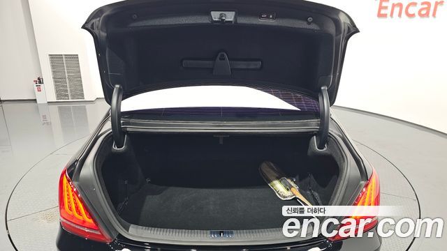 Genesis EQ900 2016 — photo 37