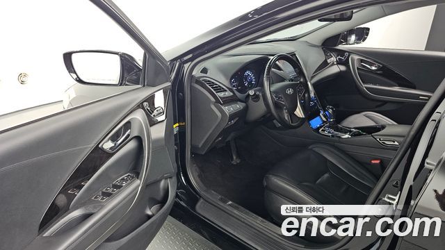 Hyundai Grandeur 2011 — photo 13