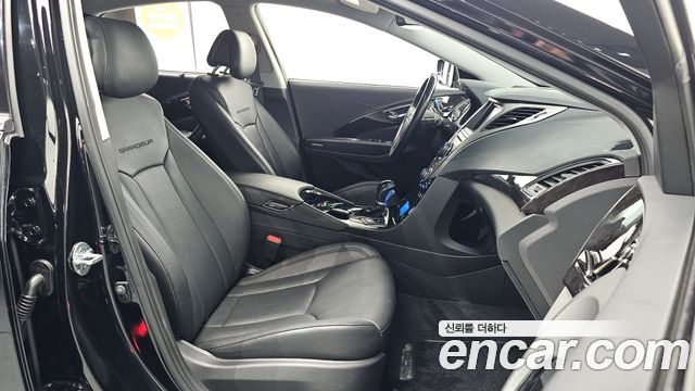 Hyundai Grandeur 2011 — photo 16