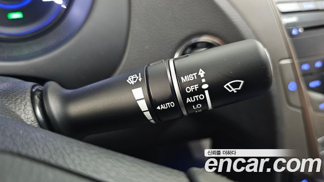 Hyundai Grandeur 2011 — photo 24