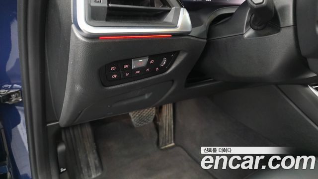 BMW 3-Series 2021 — photo 23