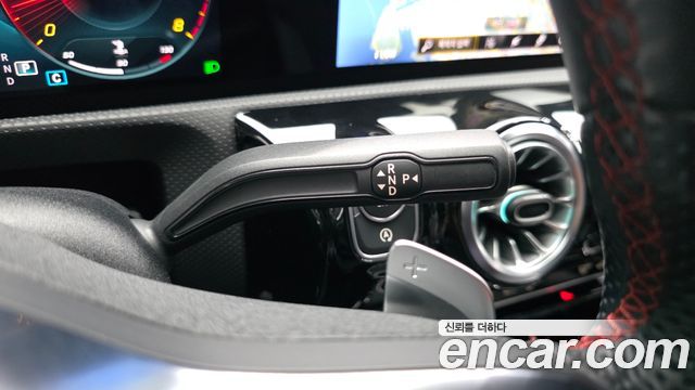 Mercedes-Benz CLA-Class 2022 — photo 9