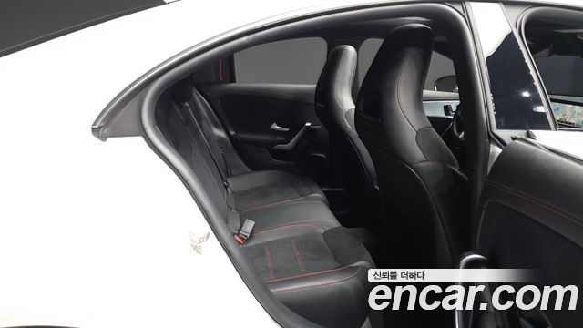 Mercedes-Benz CLA-Class 2022 — photo 12