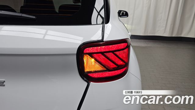Hyundai Venue 2022 — photo 9