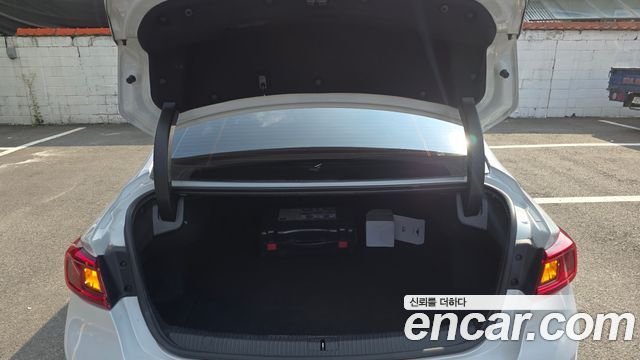 Renault Korea SM6 2017 — photo 26