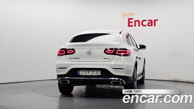 Mercedes-Benz GLC-Class 2021 — photo 4