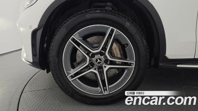 Mercedes-Benz GLC-Class 2021 — photo 5