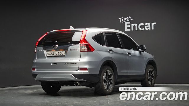 Honda CR-V 2016 — photo 2