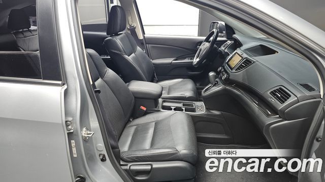 Honda CR-V 2016 — photo 10