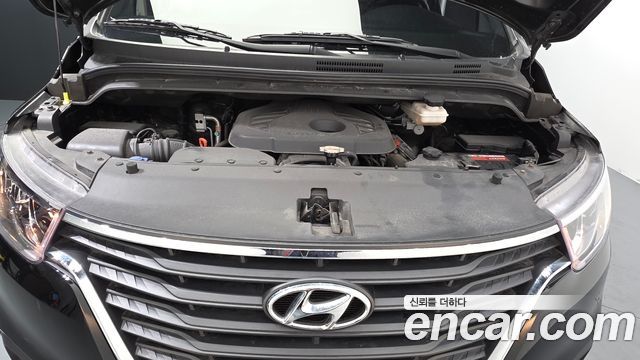 Hyundai Starex 2018 — photo 6