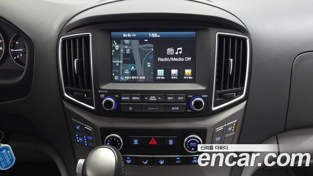 Hyundai Starex 2018 — photo 20