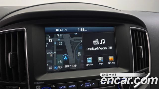 Hyundai Starex 2018 — photo 27