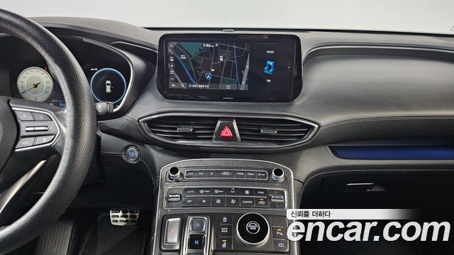 Hyundai Santafe 2021 — photo 18