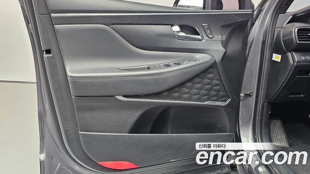 Hyundai Santafe 2021 — photo 14