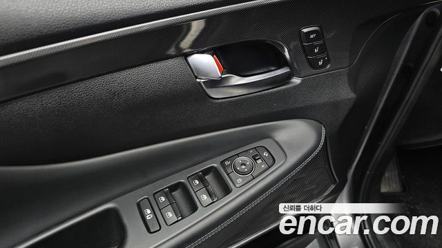 Hyundai Santafe 2021 — photo 27