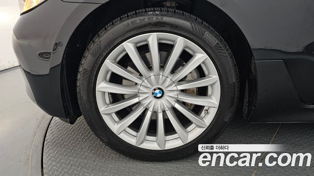 BMW Gran Turismo 2021 — photo 5