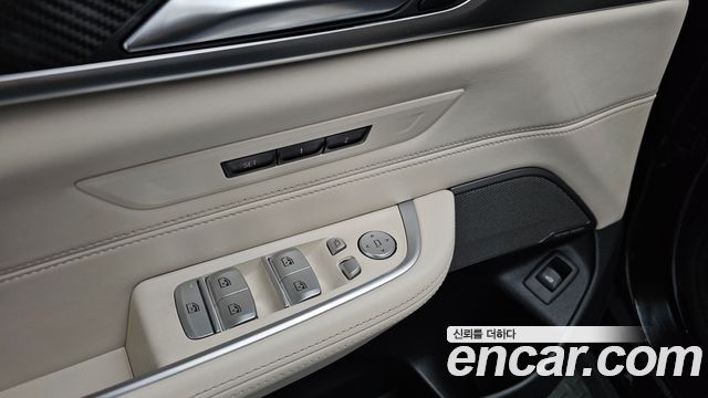 BMW Gran Turismo 2021 — photo 24