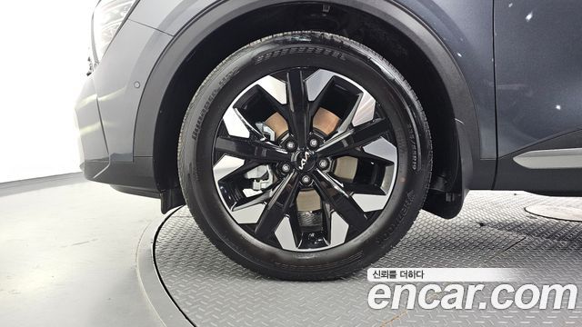 Kia Sportage 2023 — photo 5
