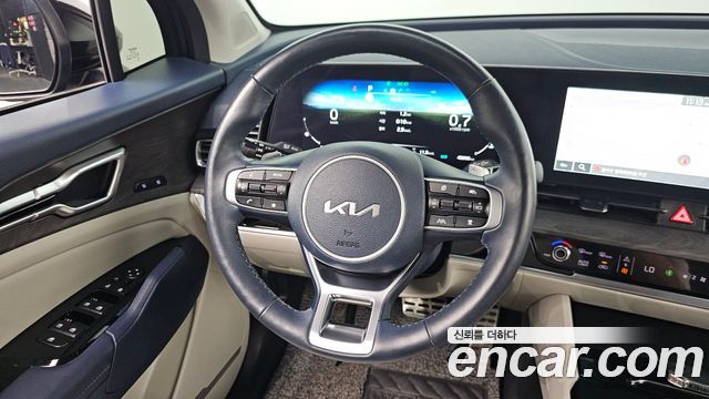 Kia Sportage 2023 — photo 13