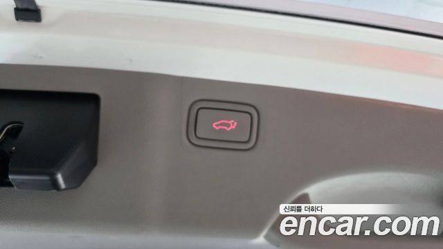 Kia Canival 2019 — photo 19