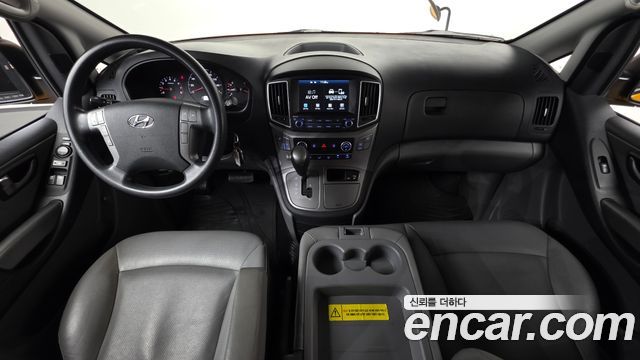 Hyundai Starex 2021 — photo 7