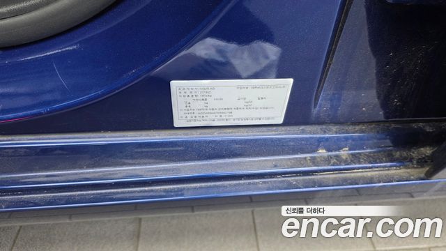 Mercedes-Benz C-Class 2019 — photo 27