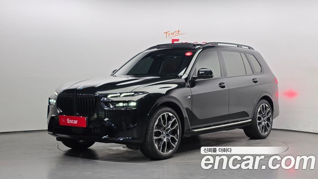 BMW X7 2024 — photo 1