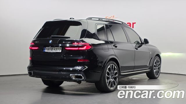 BMW X7 2024 — photo 2