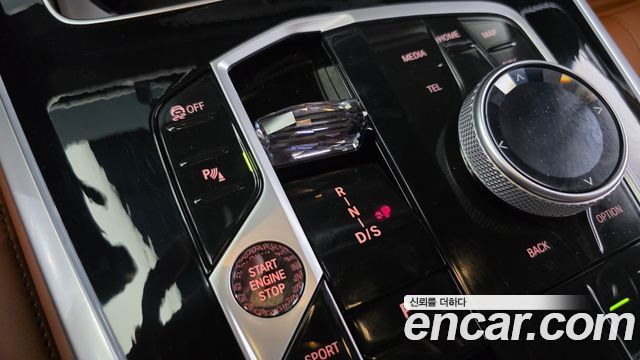BMW X7 2024 — photo 9