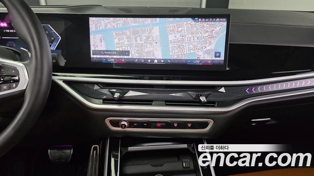 BMW X7 2024 — photo 17