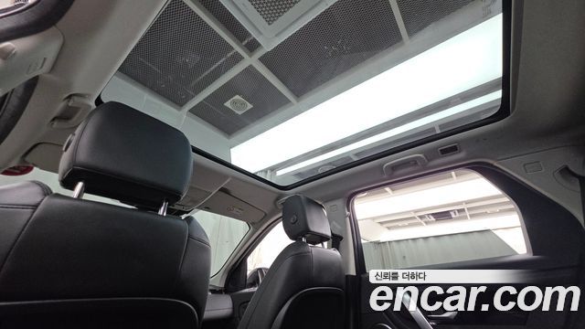 Land Rover Discovery Sport 2020 — photo 18