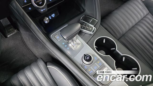 Genesis G70 2019 — photo 12