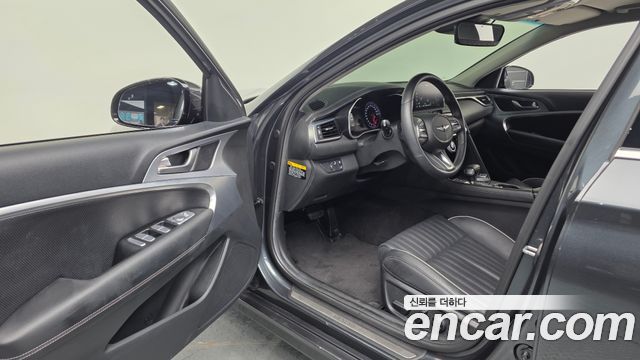 Genesis G70 2019 — photo 13