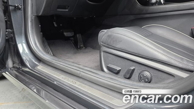 Genesis G70 2019 — photo 29
