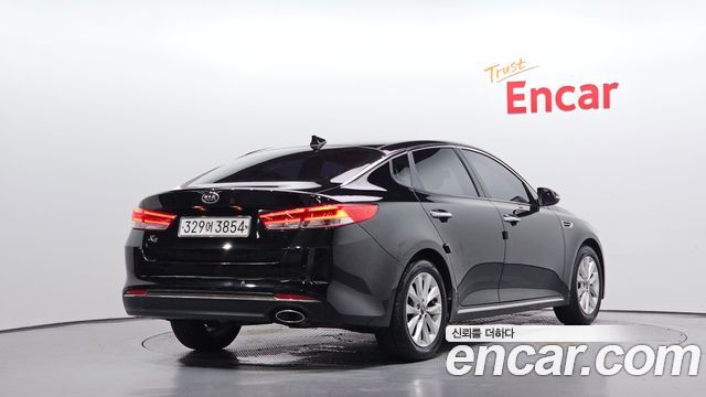 Kia K5 2017 — photo 2