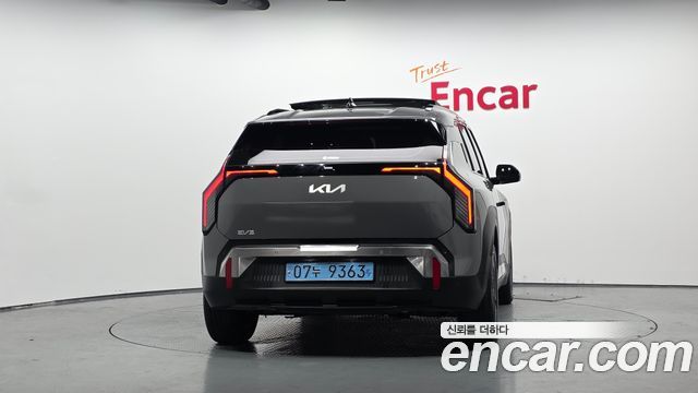 Kia EV3 2025 — photo 4