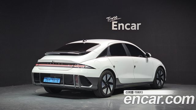 Hyundai Ioniq6 2023 — photo 2