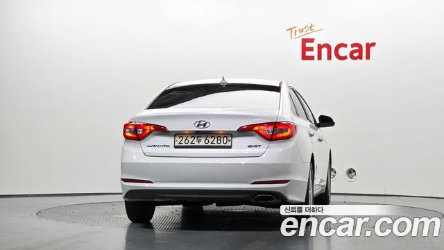 Hyundai Sonata 2017 — photo 4