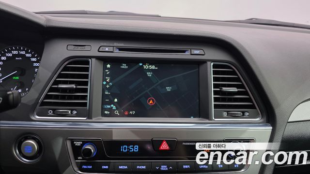 Hyundai Sonata 2017 — photo 20