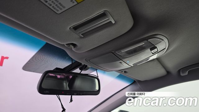 Hyundai Sonata 2017 — photo 25